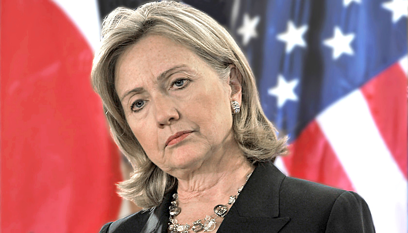 Hillary-Clinton-unamused_840x480.jpg