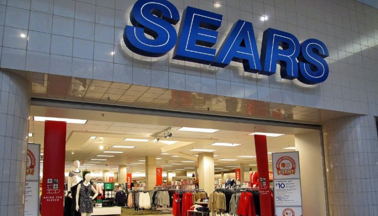 Sears Staves Off Liquidation, Stores to Remain Open - Tennessee Star