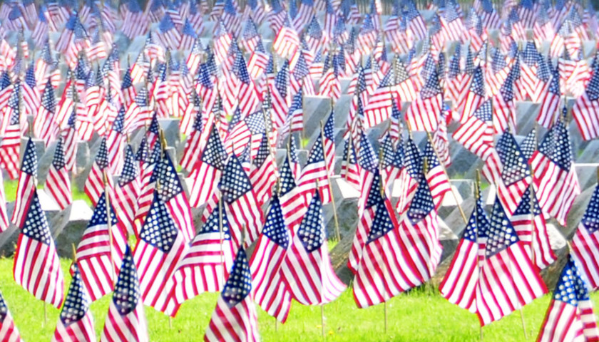 Elks Vfw To Place 500 American Flags On Service Members Graves