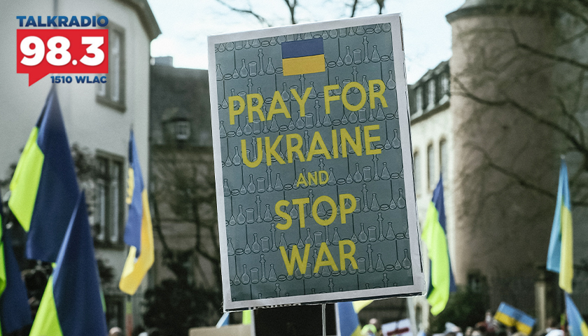 "Pray for Ukraine and stop war" sign
