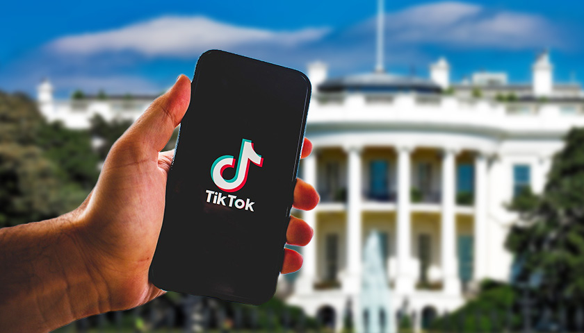 Biden White House Gives 30 TikTok Influencers a Briefing on Russia ...