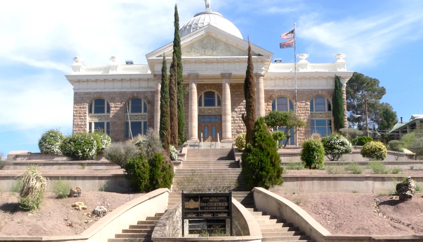 Santa Cruz County Courthouse