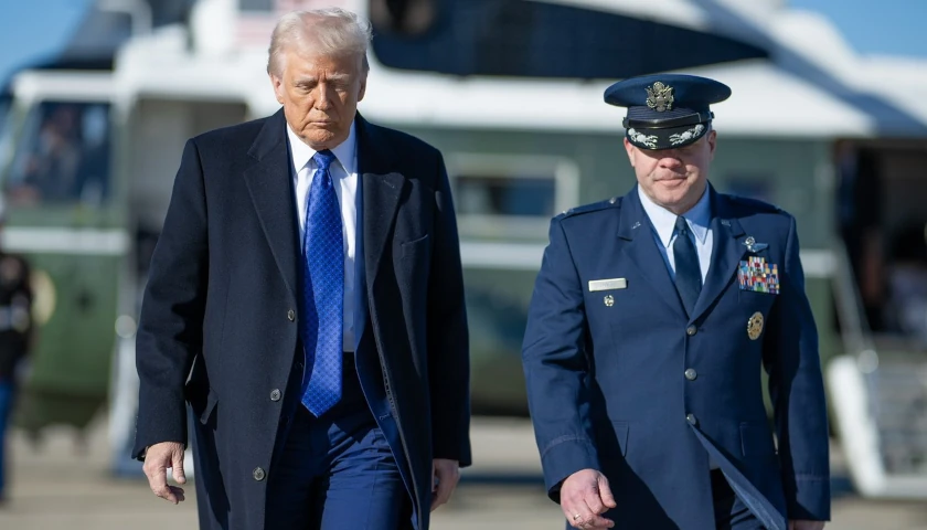 President Donald Trump departs Marine One