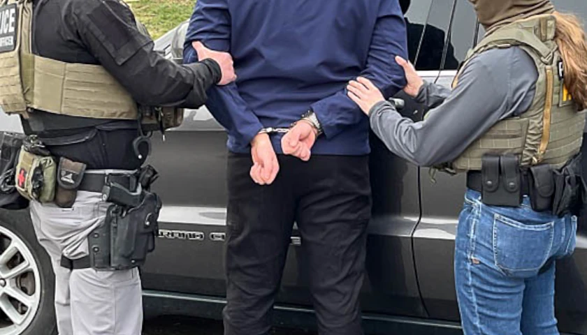 Illegal Immigrant from Honduras Indicted in Tennessee Following Pawn Shop Robbery
