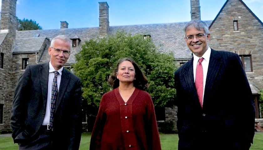 Dr. Jay Bhattacharya (right), Dr. Sunetra Gupta (middle) and Dr. Martin Kulldorff (left)