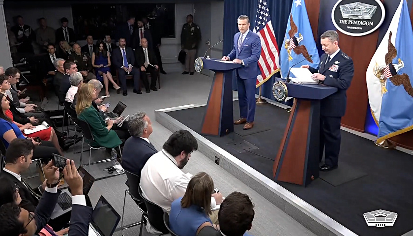 Department of Defense Sec Pete Hegseth and Gen. Dan Caine