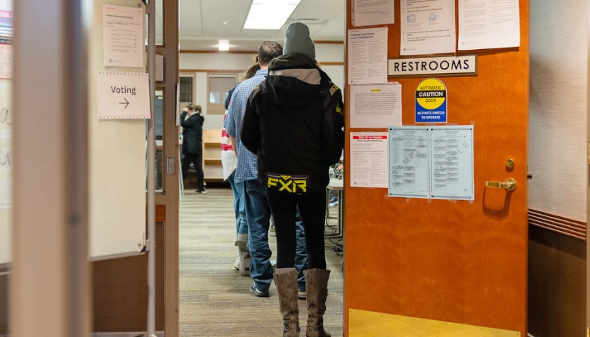 People Voting
