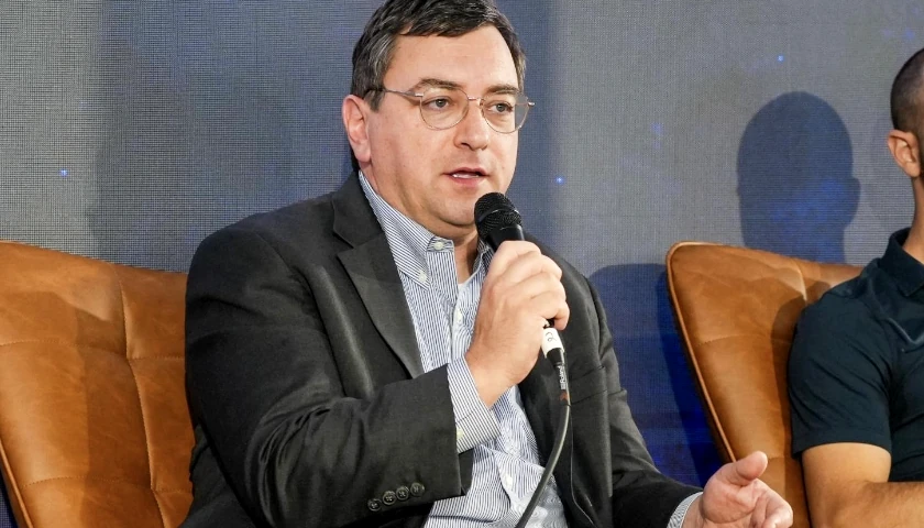 Jonathan Skrmetti