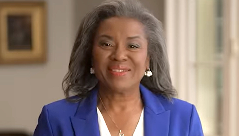 Winsome Earle-Sears