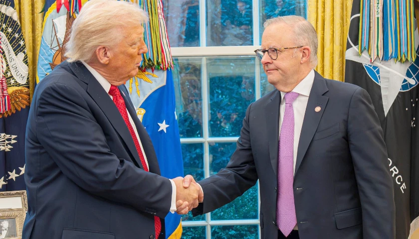 Trump, Australian Prime Minister Anthony Albanese Sign Agreement on Rare Earth Minerals