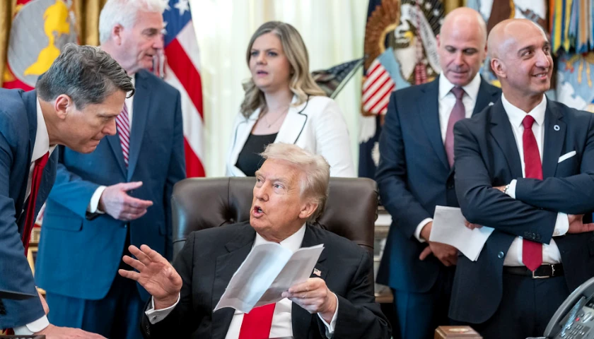 Commentary: The Race for the Trump Economy