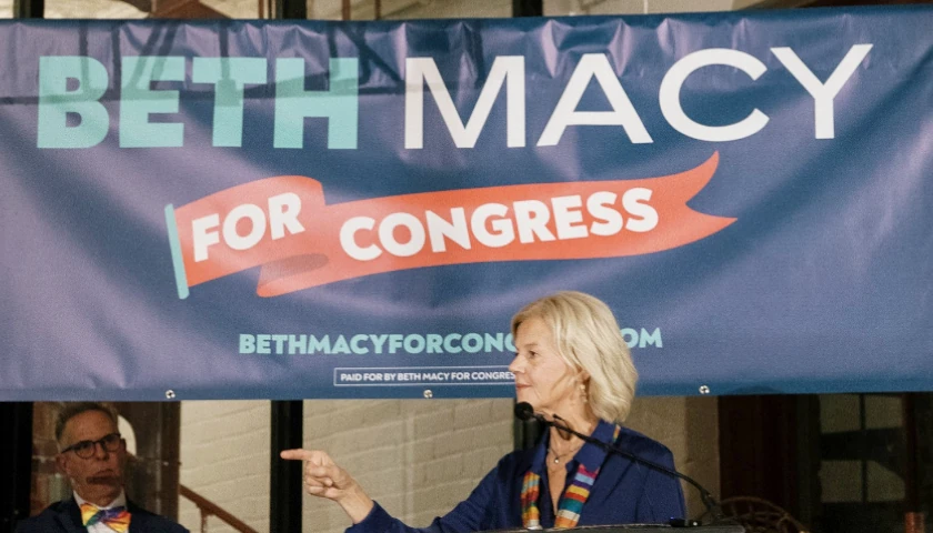 Beth Macy