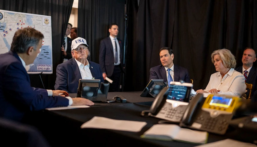 Trump at meeting