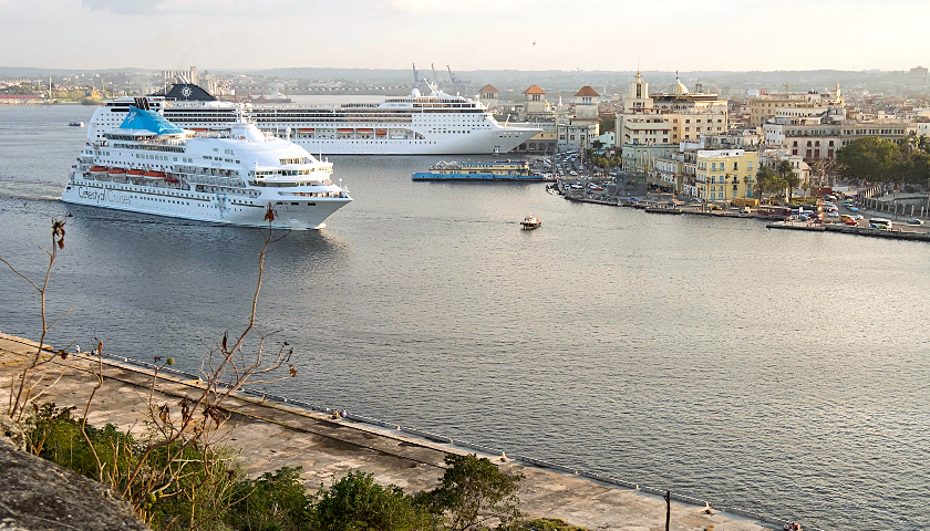 Cruise Ships in Havana