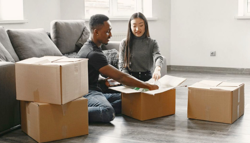 apartment moving