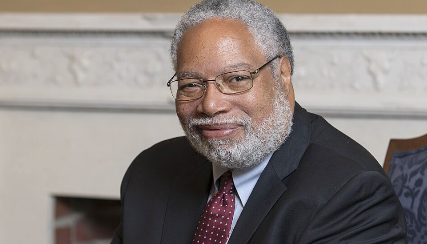 Lonnie Bunch