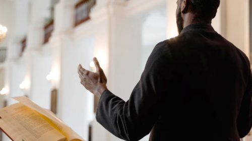 pastor
