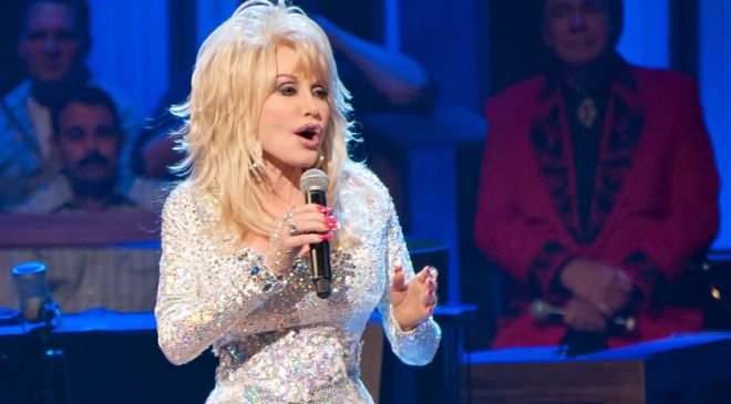 Tennessee Legend Dolly Parton Dies at 80, Trump Orders American Flags Lowered in Her Honor