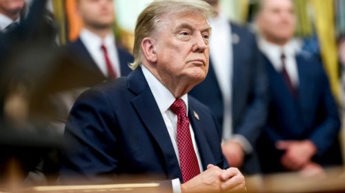 Trump and Oval Office