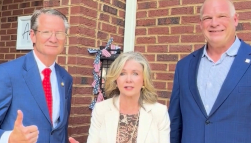 Tim Burchett, Marsha Blackburn, and Glenn Reynolds