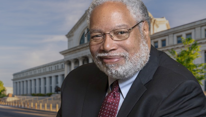 Lonnie bunch